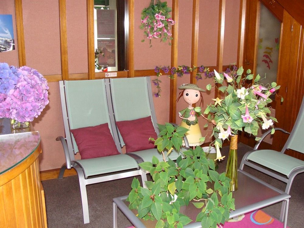 Hotel Le Flaubert Fougères Екстериор снимка